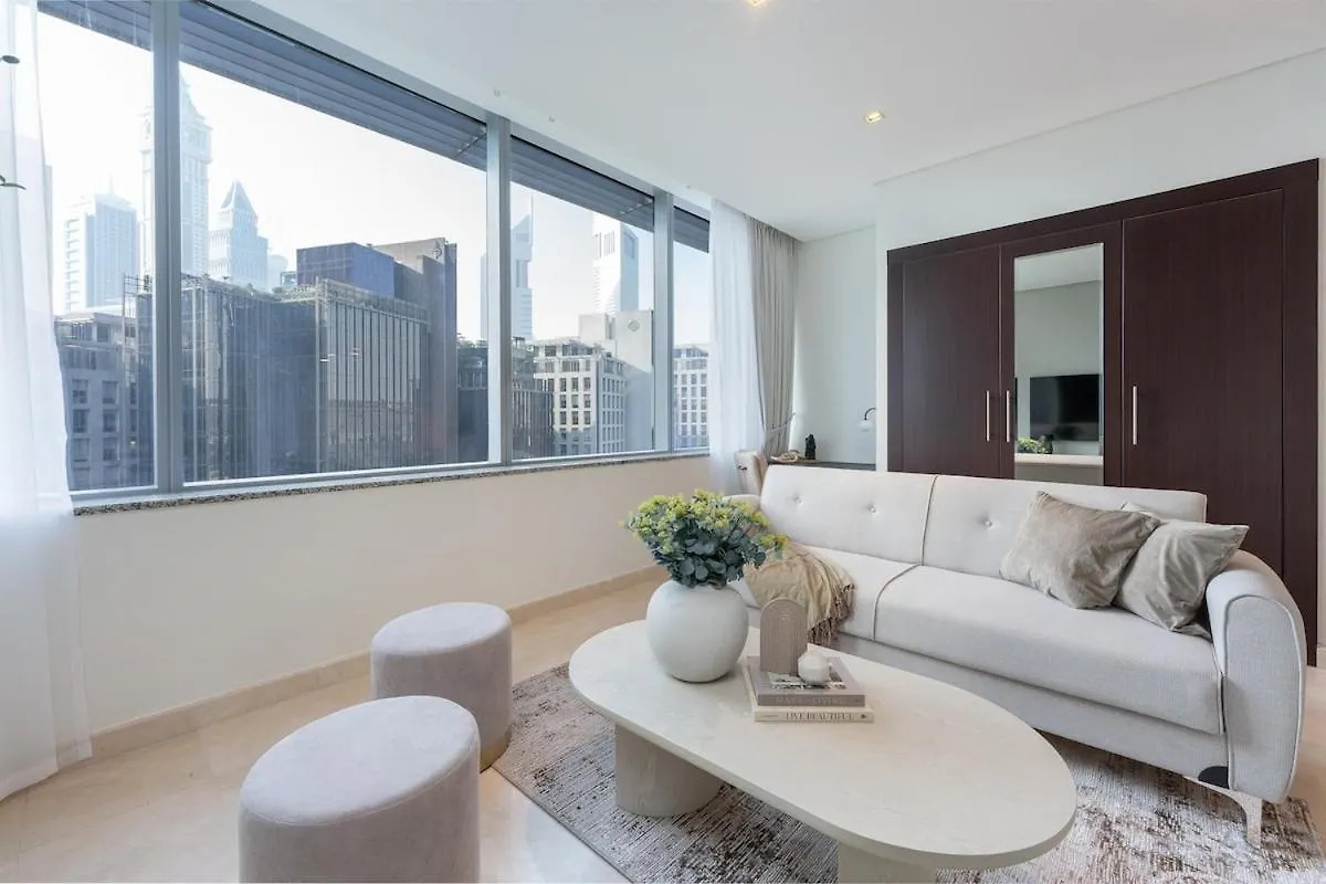 Charming Studio Apartment At Sky Gardens In Difc With Stunning Views Dubai